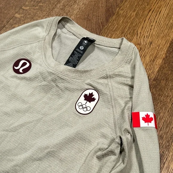 Sold - Picture 3 of 7